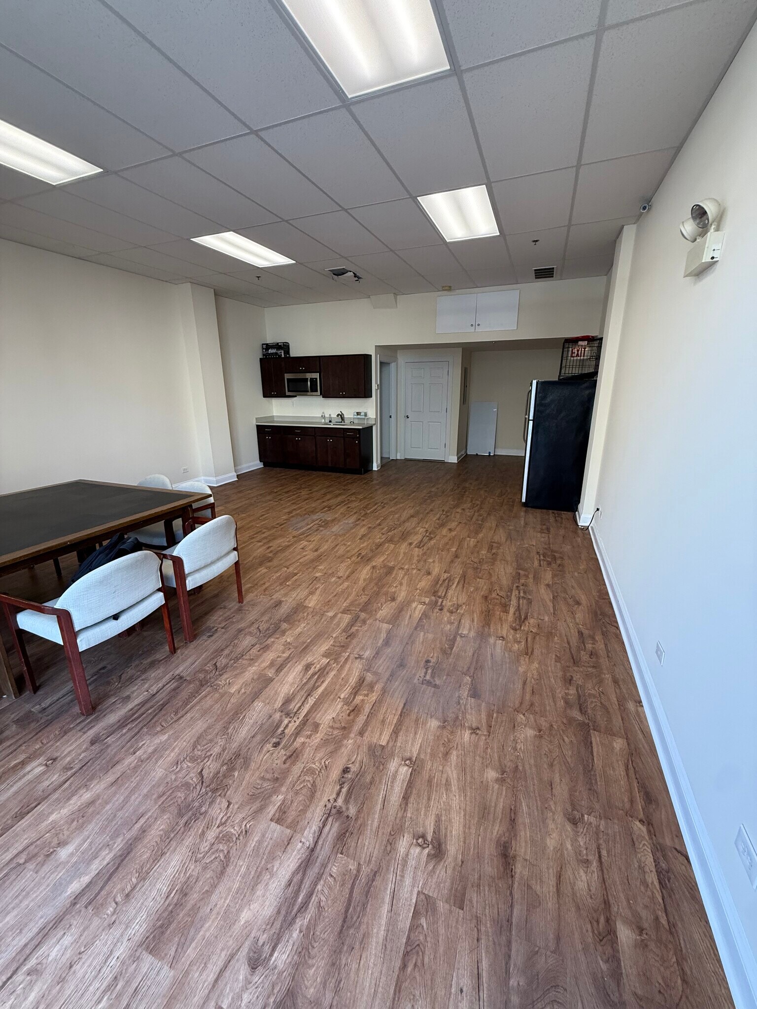 1447-1455 W Irving Park Rd, Chicago, IL for lease Interior Photo- Image 1 of 16