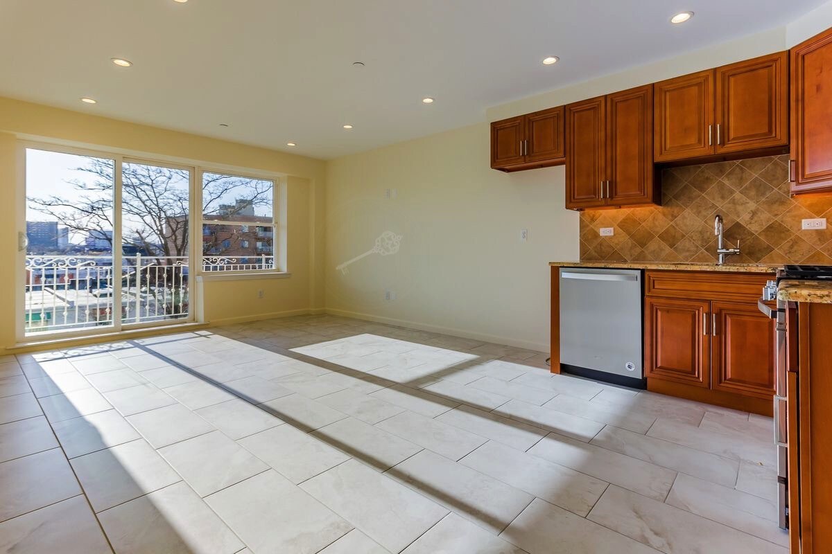 2848 W 15th St, Brooklyn, NY for sale Building Photo- Image 1 of 1