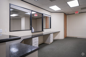 7515 S Main St, Houston, TX for lease Interior Photo- Image 2 of 9