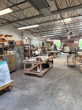 2002 Zettler Rd, Columbus, OH for lease Interior Photo- Image 1 of 3