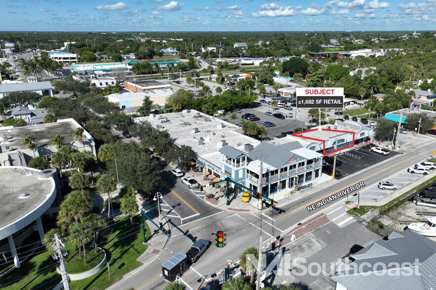 3290 NE Indian River Dr, Jensen Beach, FL for lease - Building Photo - Image 2 of 8