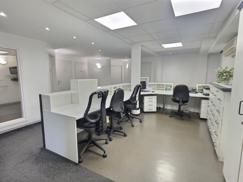 Flex in Forbach for sale - Building Photo - Image 3 of 10
