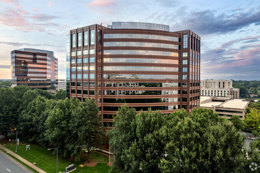 6000 Fairview Rd, Charlotte, NC 28210 - SouthPark Towers | LoopNet