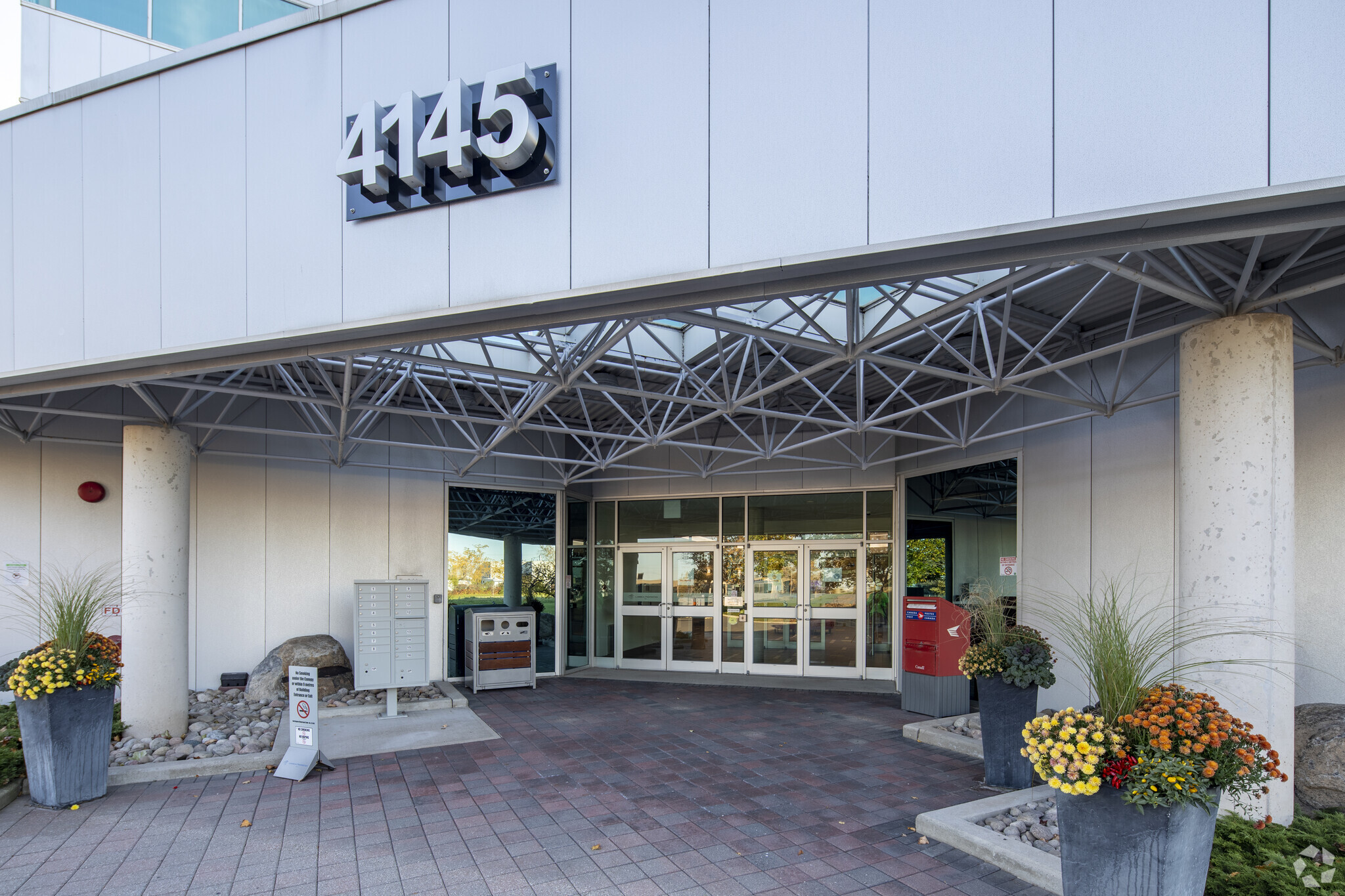 4145 North Service Rd, Burlington, ON L7L 6A3 Office for Lease 4145 North Service Rd, Burlington, ON L7L 6A3 Office for Lease
