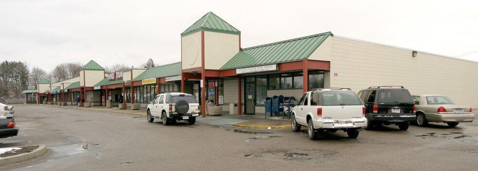 170-190 Oak St, Brockton, MA for sale - Primary Photo - Image 1 of 1