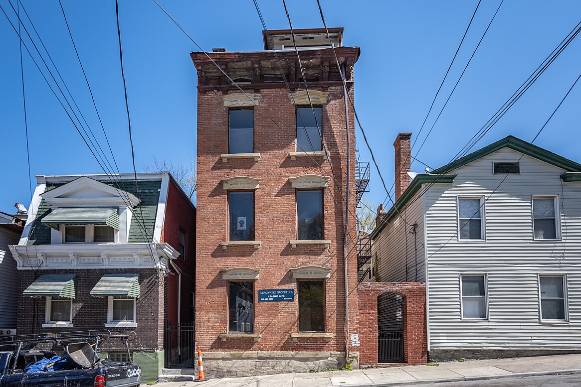 124 Winkler St, Cincinnati, OH for sale Building Photo- Image 1 of 1