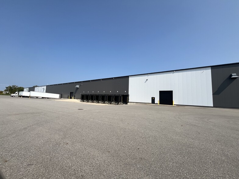 3174 4 Mile Rd, Walker, MI for lease - Building Photo - Image 2 of 7