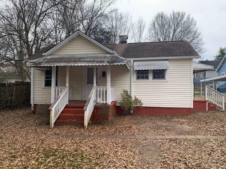 3 Jasmine Dr, Greenville, SC 29611