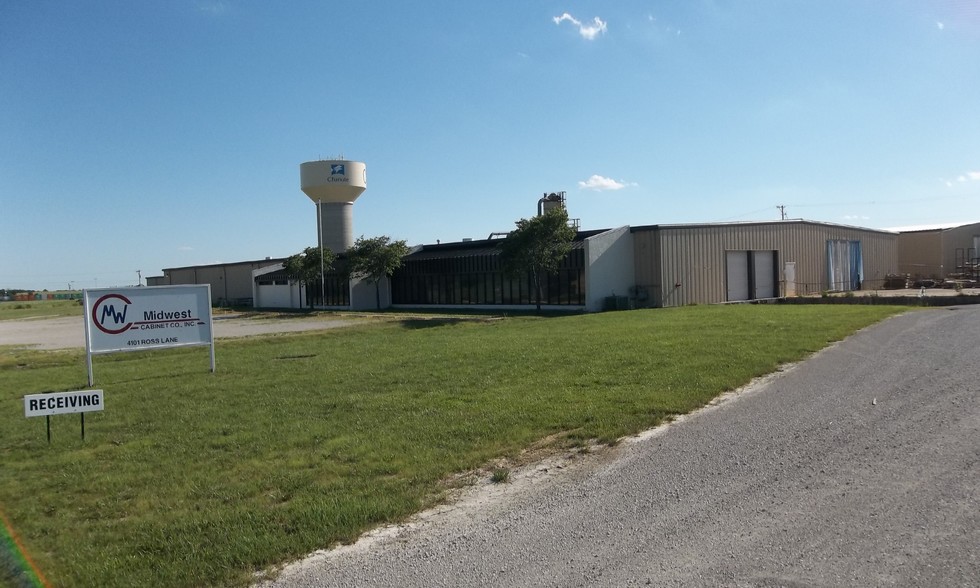 4101 S Ross Ln, Chanute, KS for sale - Building Photo - Image 1 of 1