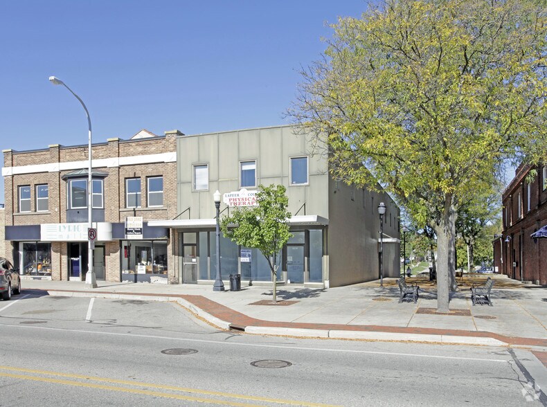 404 W Nepessing St, Lapeer, MI for sale - Primary Photo - Image 1 of 1