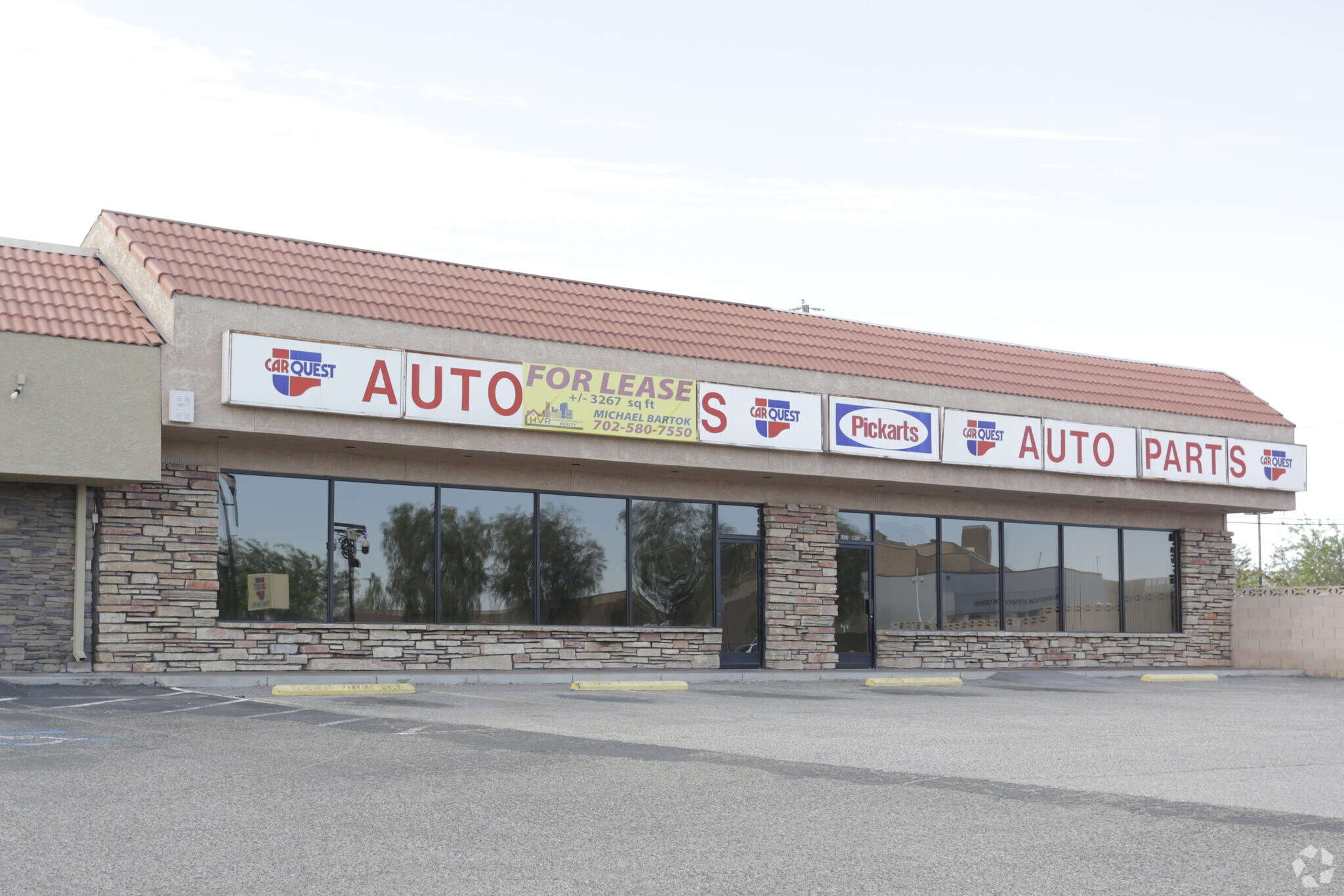 31 E Basic Rd, Henderson, NV for sale Primary Photo- Image 1 of 1