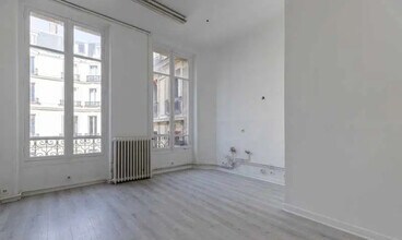 242 Rue De Rivoli, Paris for lease Interior Photo- Image 2 of 5