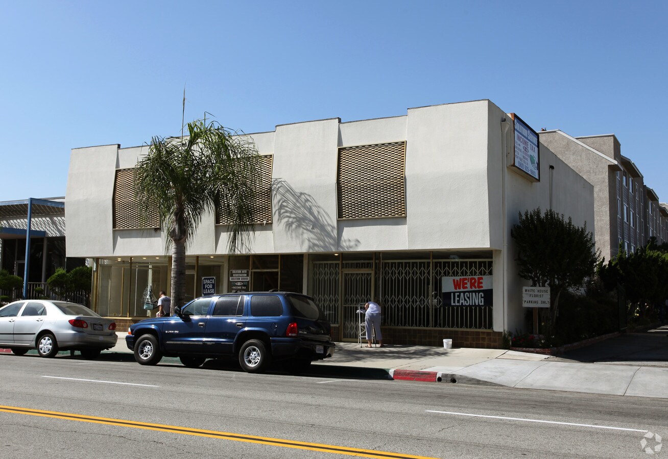 9849 Flower St, Bellflower, CA 90706 Office for Lease