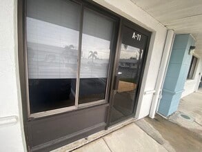 4301 32nd St, Bradenton, FL for lease Interior Photo- Image 2 of 12