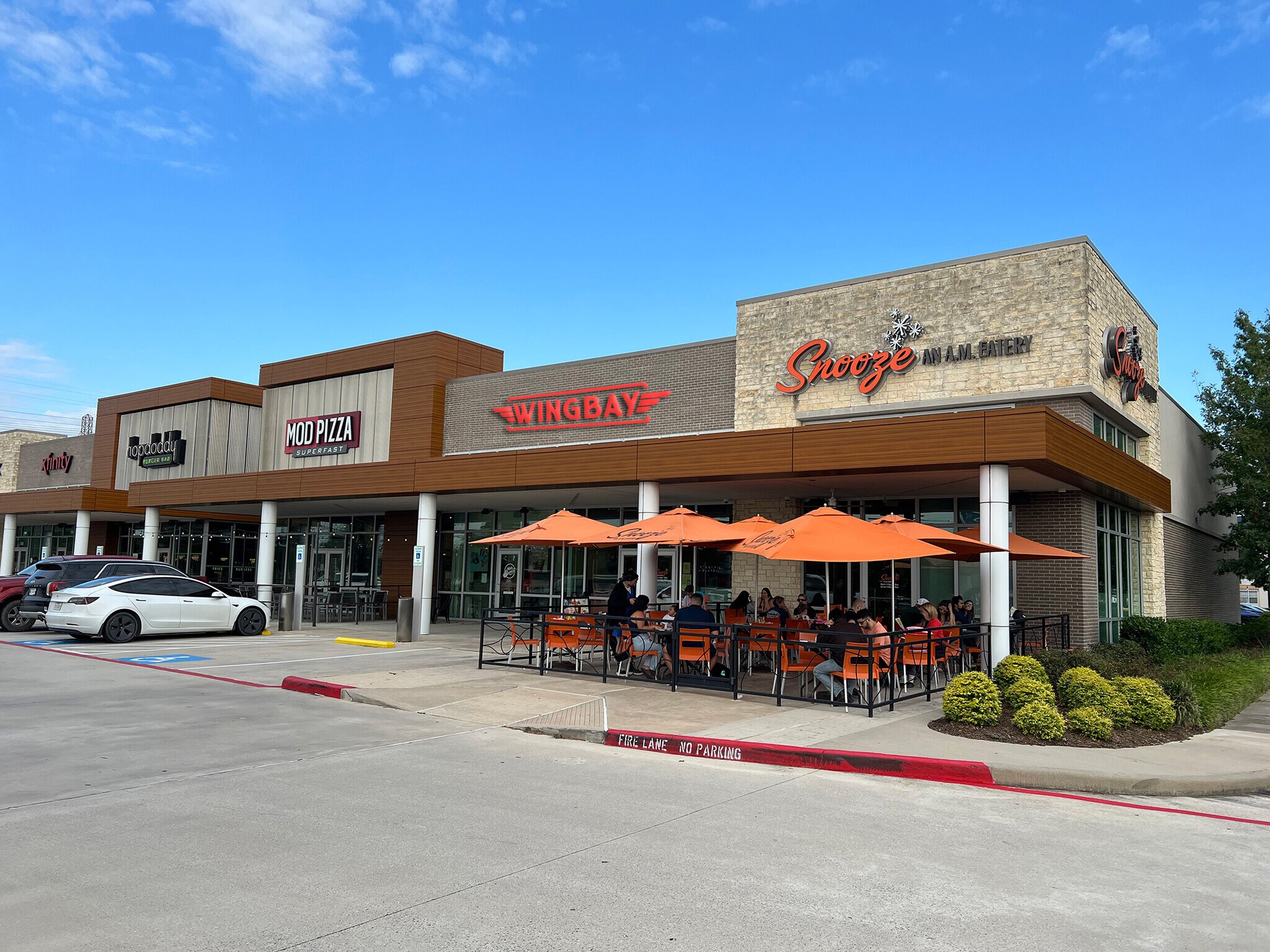 820 W Bay Area Blvd, Webster, TX for sale Building Photo- Image 1 of 1