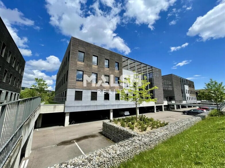 Office in Limonest for lease - Building Photo - Image 1 of 6