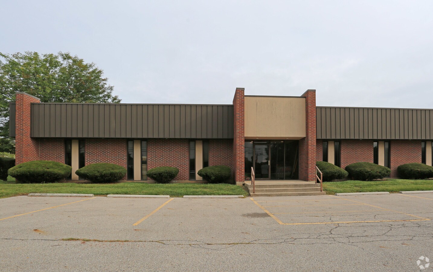 1455 W Main St, Tipp City, OH 45371