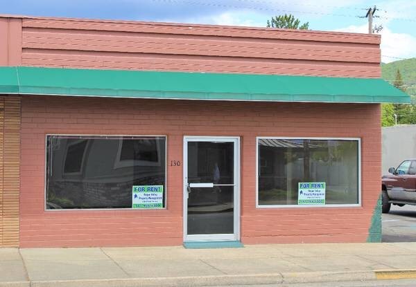 130 NE F St, Grants Pass, OR for sale Primary Photo- Image 1 of 1