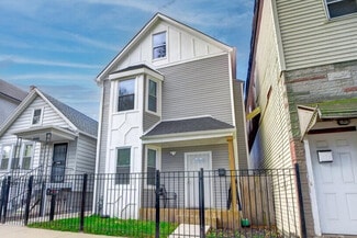 More details for 8404 S Exchange Ave, Chicago, IL - Multifamily for Sale