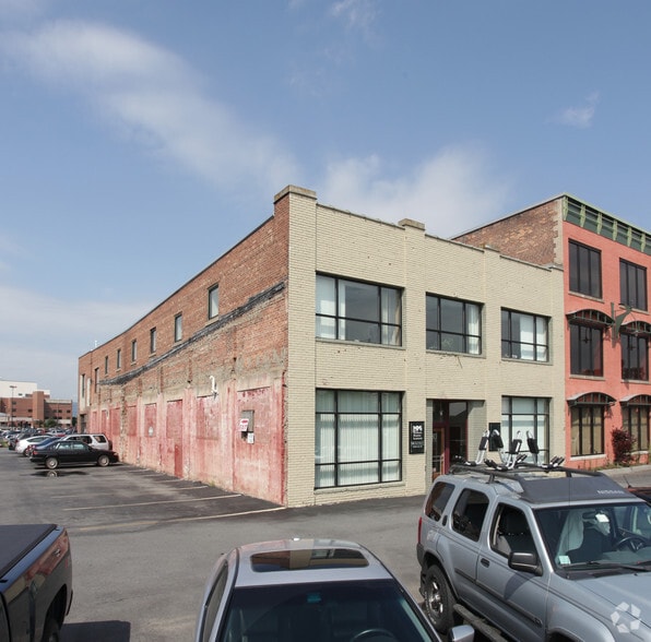 80 Glen St, Glens Falls, NY for sale - Primary Photo - Image 1 of 1