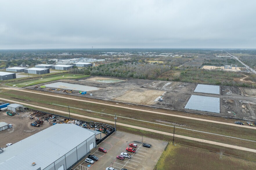 16300 Beamer Rd, Friendswood, TX for sale - Construction Photo - Image 2 of 8