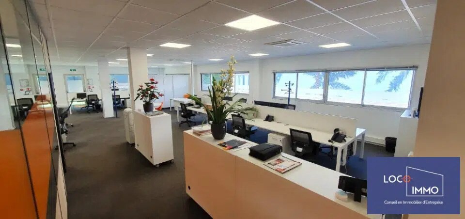 Office in Gradignan for lease - Interior Photo - Image 3 of 7