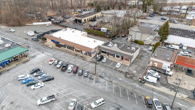 6-14 Elm St, Oakland, NJ for lease Building Photo- Image 1 of 2