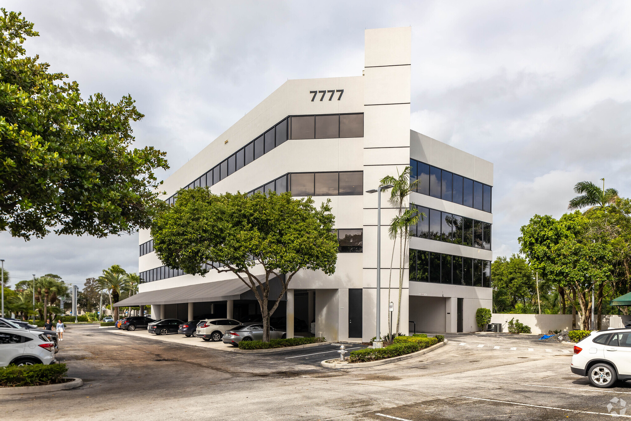 7777 Glades Rd, Boca Raton, FL 33434 - West Boca Executive Suites | LoopNet