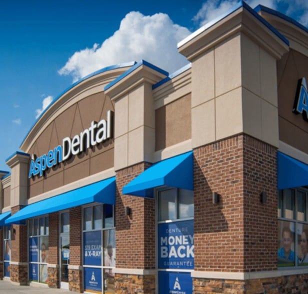 4063 Mannheim Rd, Jasper, IN for sale - Primary Photo - Image 1 of 1