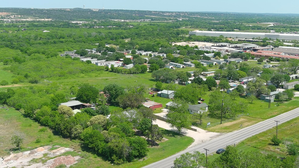 3910 FM 482, New Braunfels, TX for sale - Building Photo - Image 3 of 15