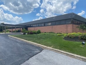 1891 Loucks Rd, York, PA for lease Building Photo- Image 2 of 8
