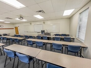 4411 Woodson Rd, Saint Louis, MO for lease Interior Photo- Image 2 of 10