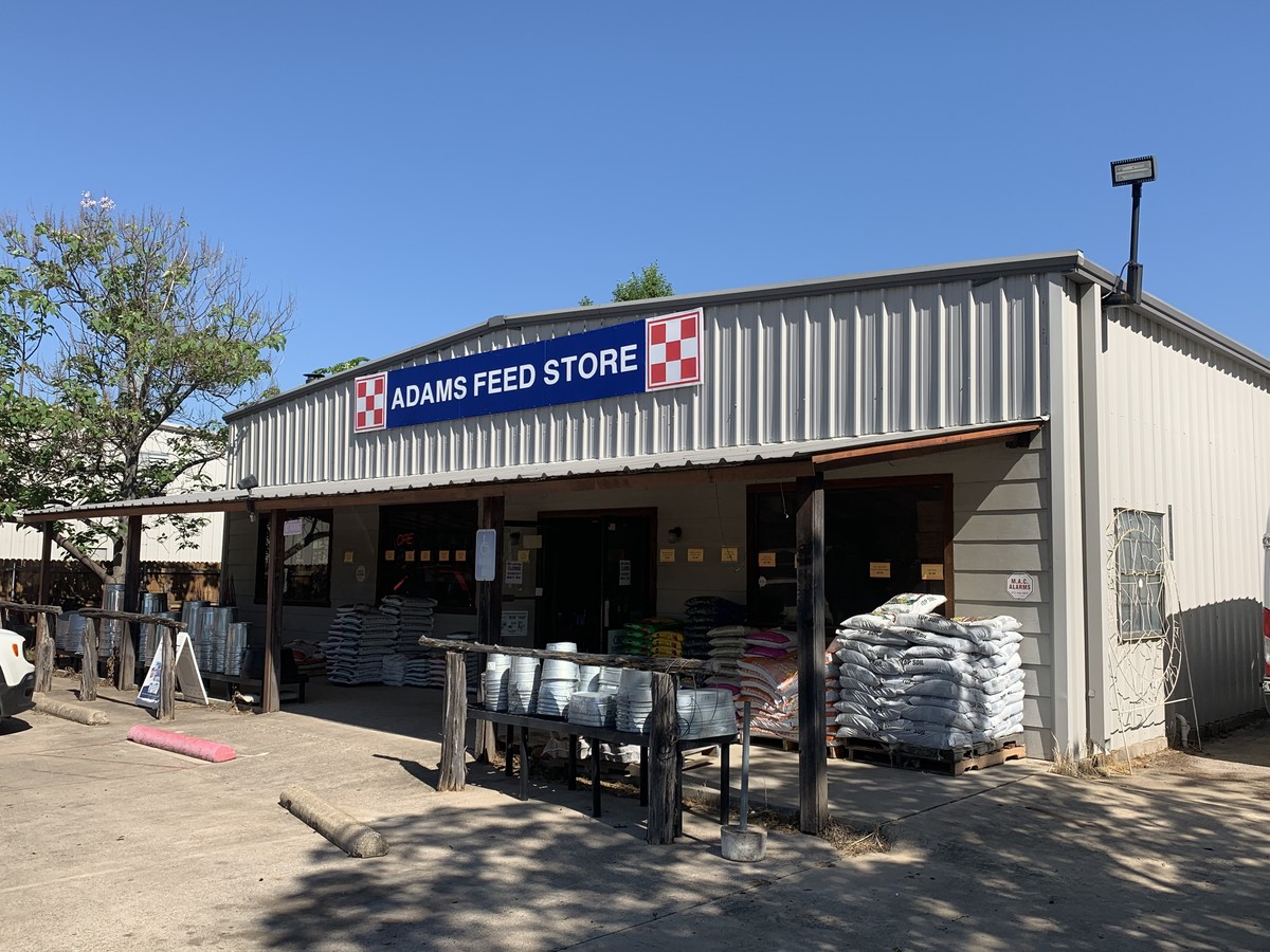 2601 W Arkansas Ln, Arlington, TX 76016