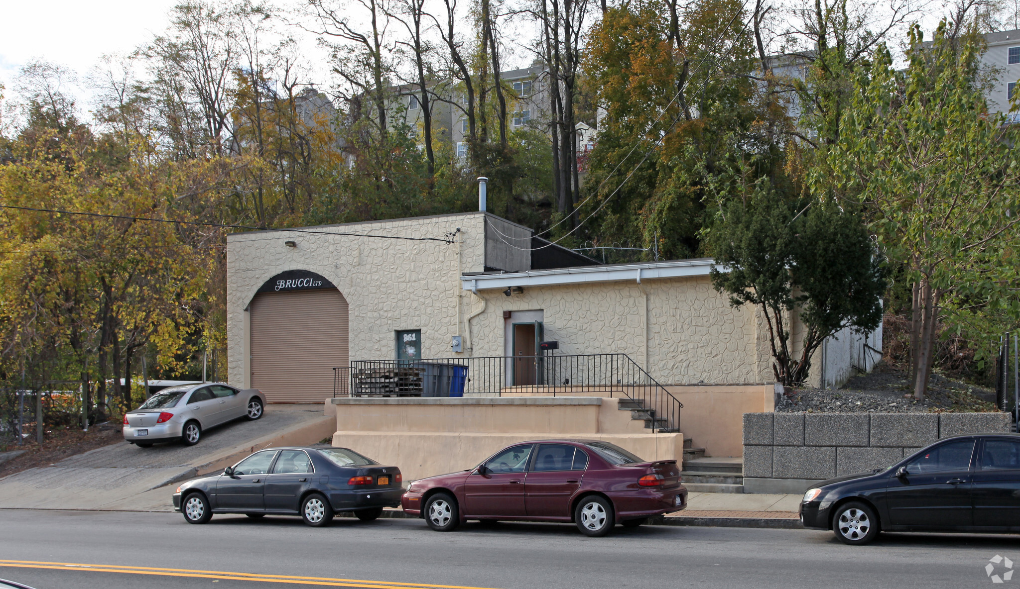 861 Nepperhan Ave, Yonkers, NY for sale Primary Photo- Image 1 of 1