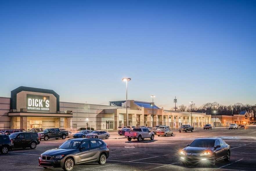 4501 Woodhaven Rd, Philadelphia, PA 19154