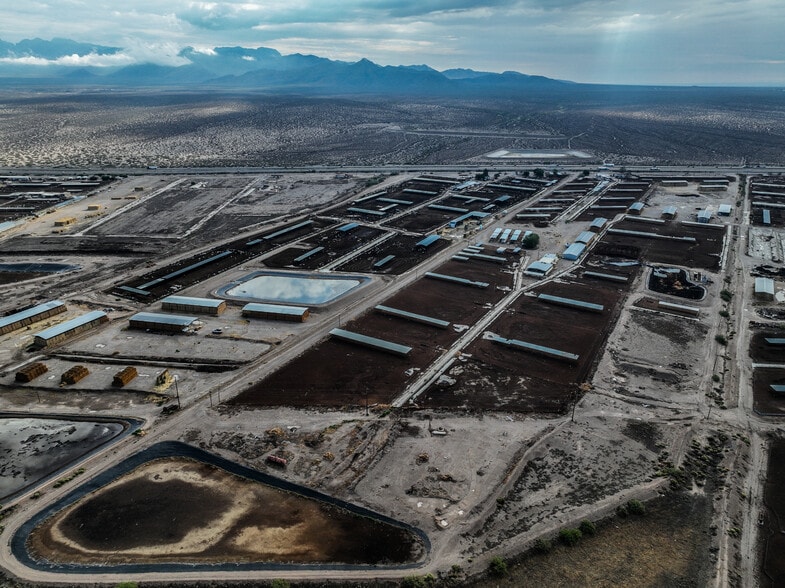 13630 Stern Dr dr, Mesquite, NM for sale - Primary Photo - Image 1 of 5