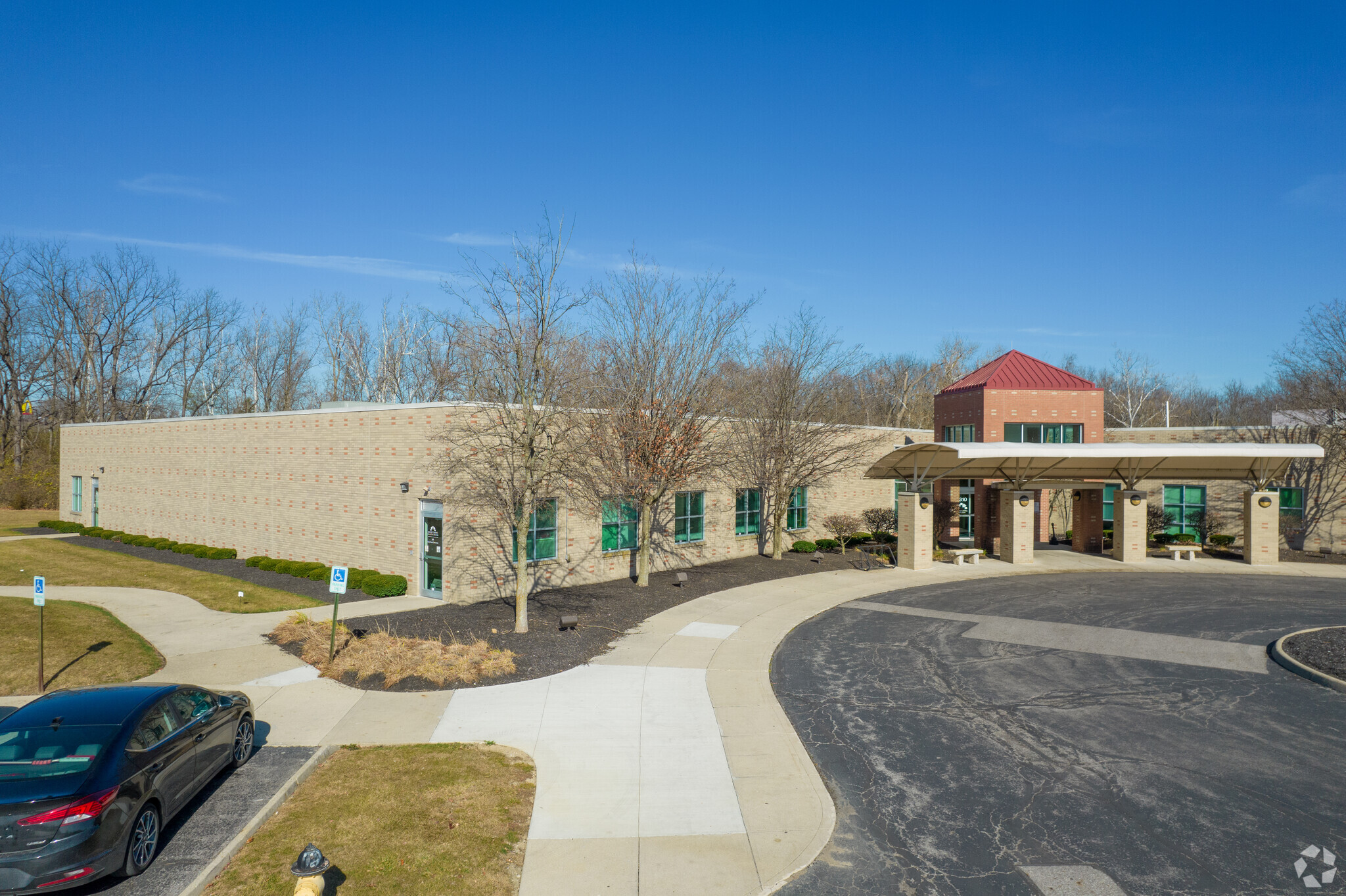 4300-4310 Clime Rd, Columbus, OH for lease Building Photo- Image 1 of 11