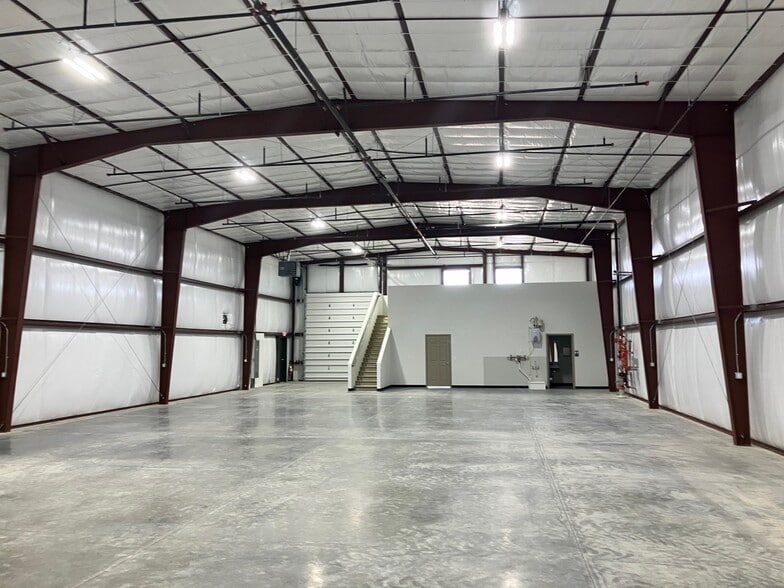 3270 N Black Butte Ct, Nampa, ID for lease - Building Photo - Image 3 of 6