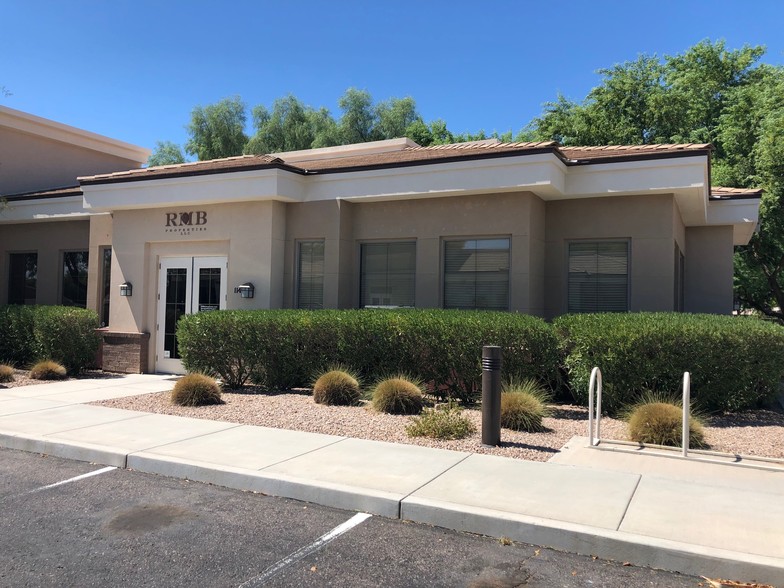 2158 N Gilbert Rd, Mesa, AZ for sale - Building Photo - Image 1 of 1