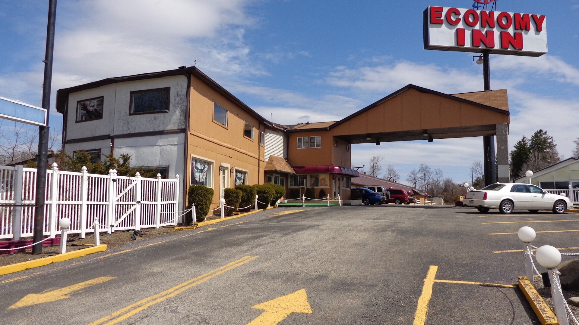 1138 N Center Ave, Somerset, PA for sale Building Photo- Image 1 of 1