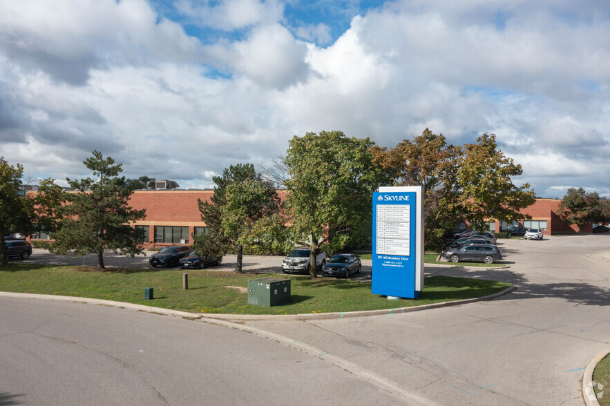 160 Bradwick Dr, Concord, ON for lease - Primary Photo - Image 1 of 7