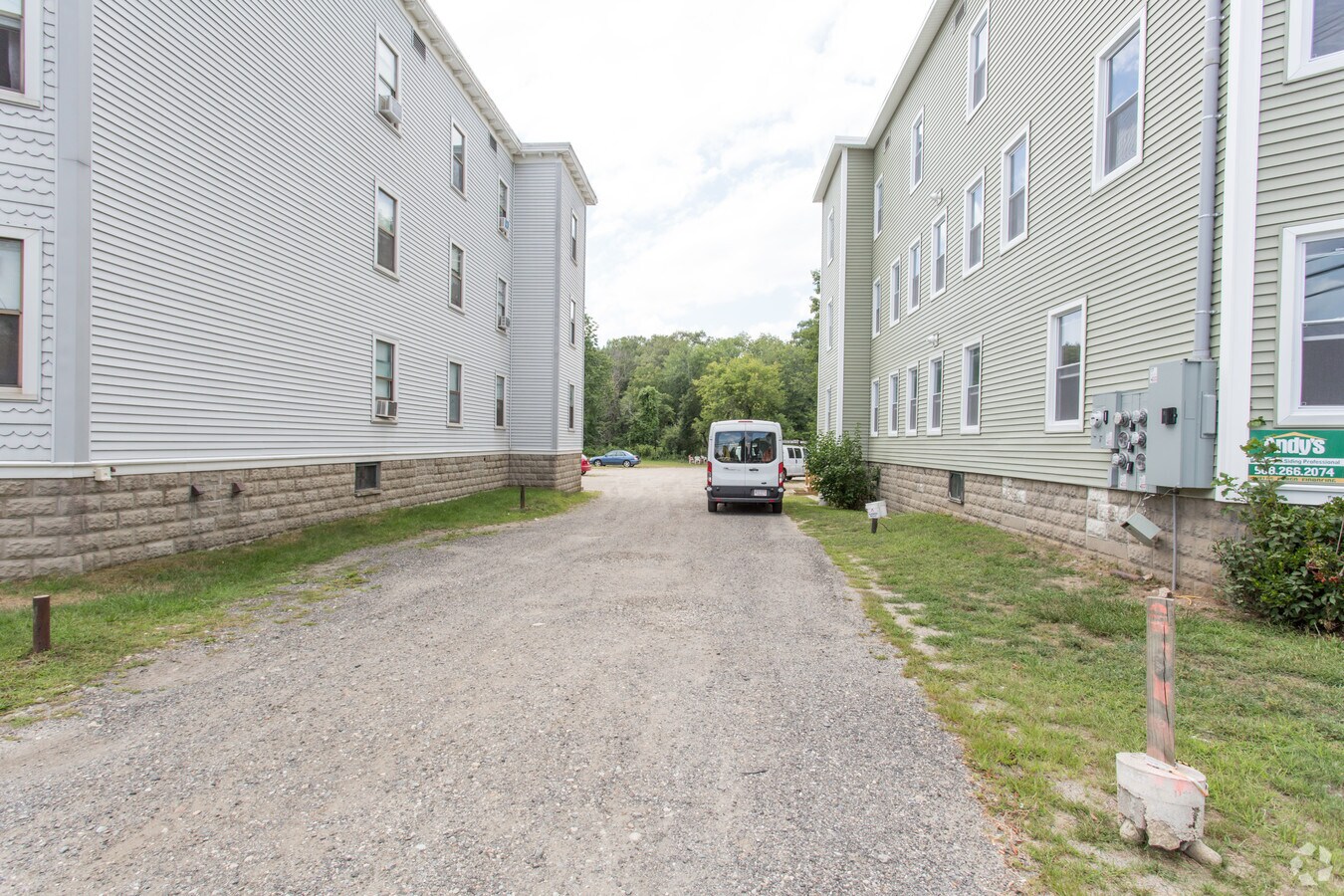 2249 Providence Rd, Northbridge, MA 01534