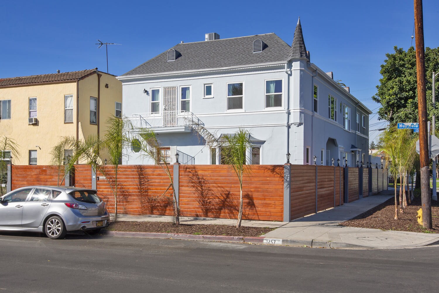 1251 S Muirfield Rd, Los Angeles, CA for sale Building Photo- Image 1 of 1