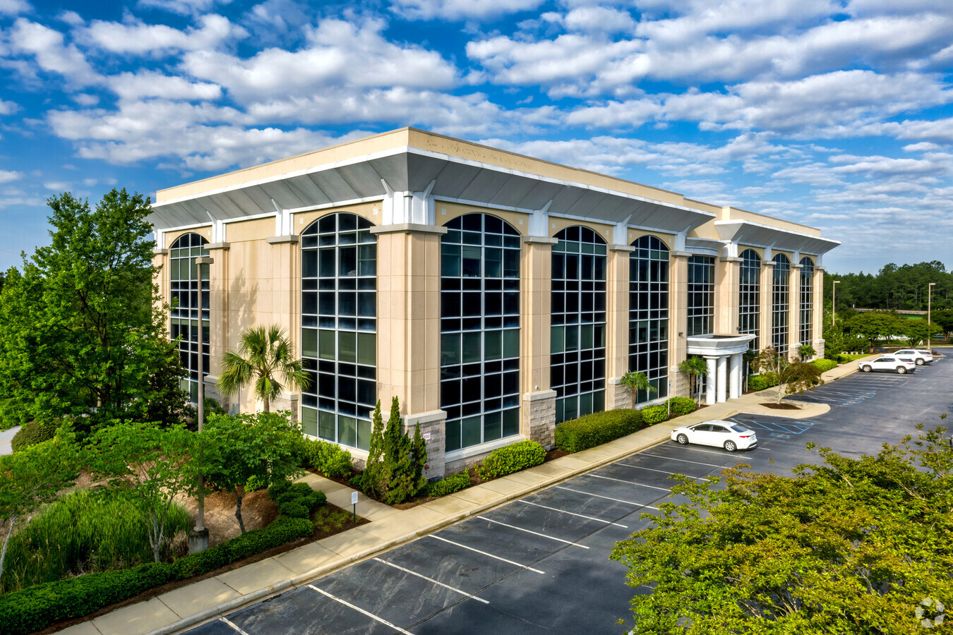 1001 Pinnacle Point Dr, Columbia, SC 29223 - Class A Office Space | LoopNet