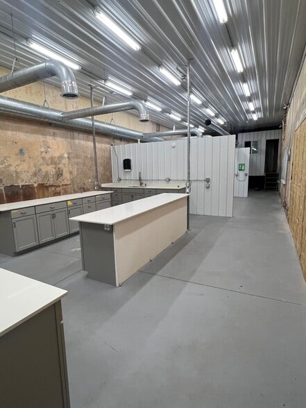 133-135 N Lee St, Fort Gibson, OK for lease - Building Photo - Image 3 of 10