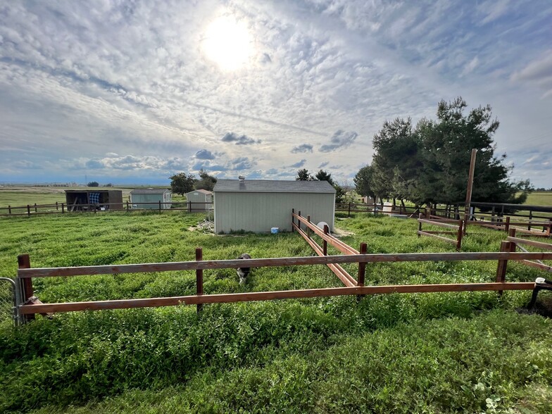 34991 Lerdo Hwy, Bakersfield, CA for sale - Building Photo - Image 1 of 53