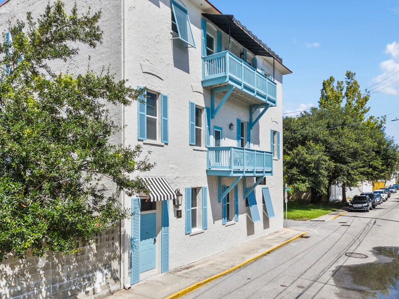 92 Washington St, Saint Augustine, FL for sale - Building Photo - Image 1 of 88