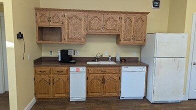 603 Great Rd, North Smithfield, RI for lease Building Photo- Image 2 of 6