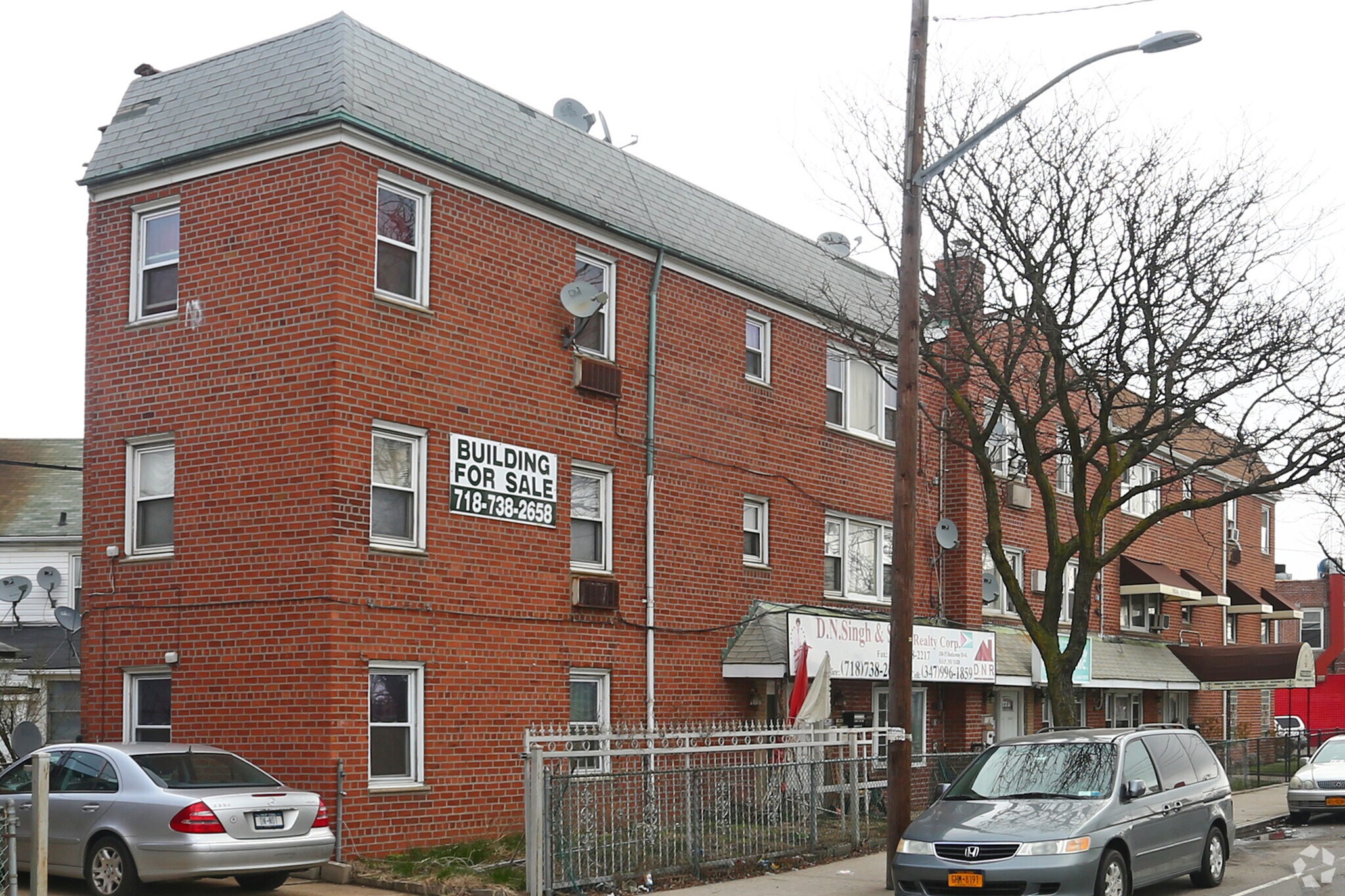 11015 Rockaway Blvd, South Ozone Park, NY for lease Primary Photo- Image 1 of 5