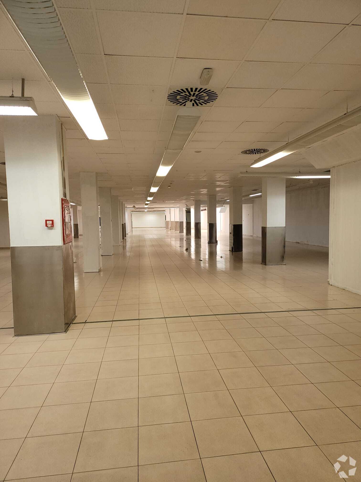 Multifamily in Villarejo de Salvanés, Madrid for sale Interior Photo- Image 1 of 1